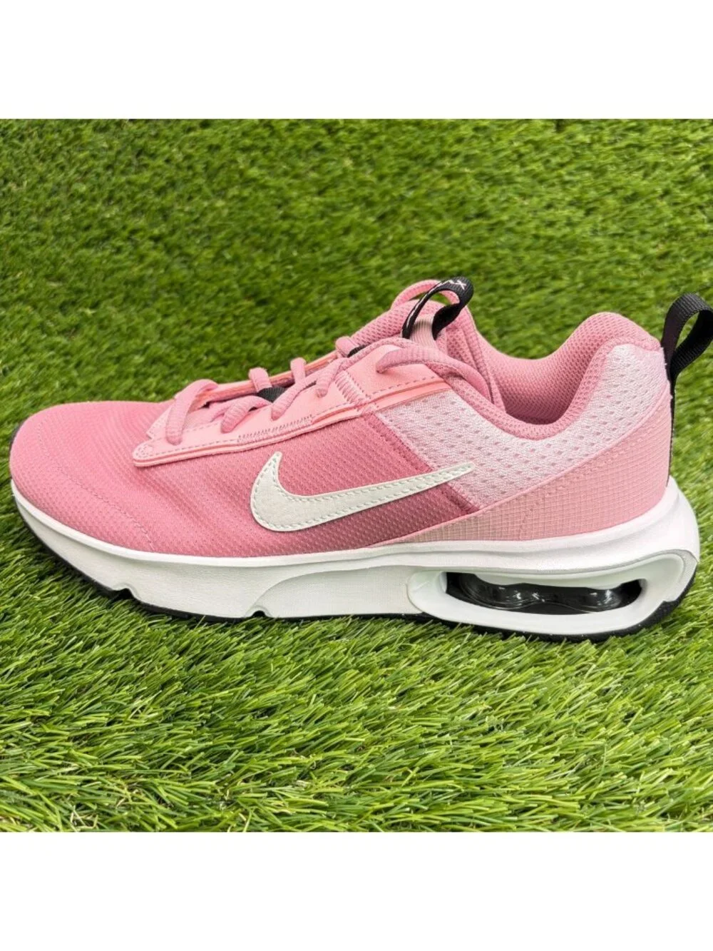 Nike Air Max INTRLK Lite Girls Size 6.5Y Pink Athletic Running Shoes Sneakers